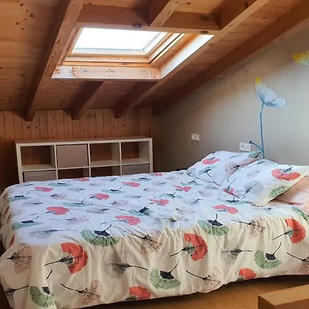 La Casina De Valeriana Holiday home